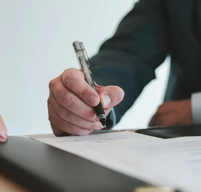 Arbeidsrecht advocaat helpt bij ontslag en werkconflicten in Rotterdam